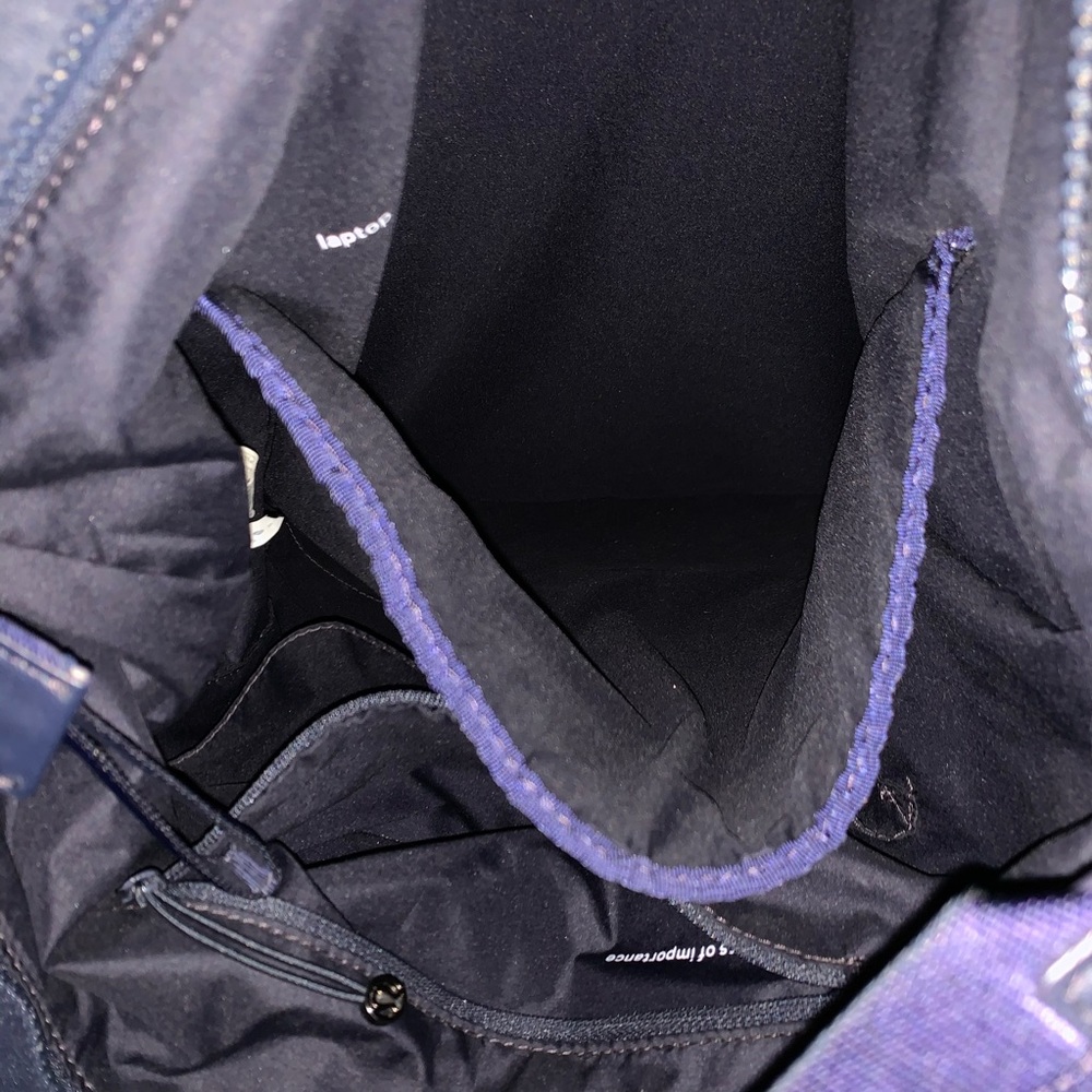 Lululemon Large - Picture 3 of 4
